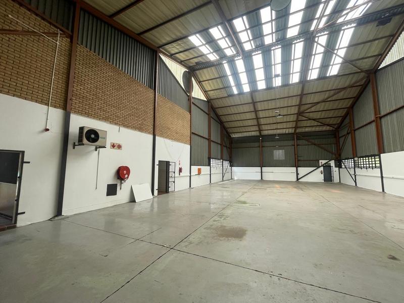To Let Commercial Property for Rent in Rooihuiskraal Gauteng