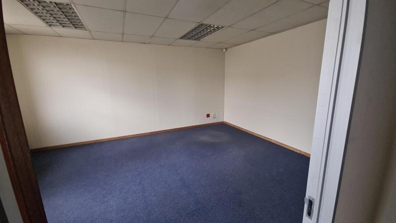 To Let Commercial Property for Rent in Randjespark Gauteng