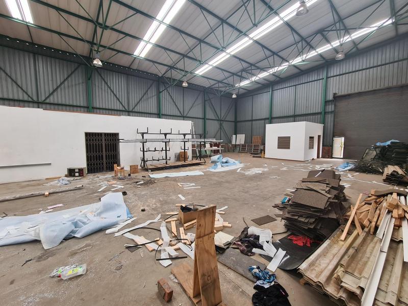 To Let Commercial Property for Rent in Randjespark Gauteng