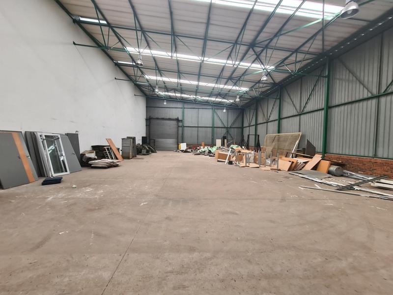To Let Commercial Property for Rent in Randjespark Gauteng