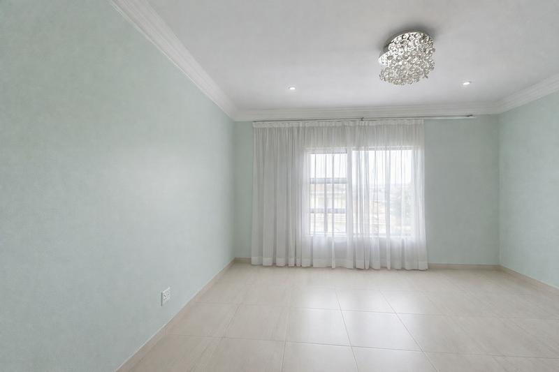 6 Bedroom Property for Sale in Blue Valley Golf Estate Gauteng