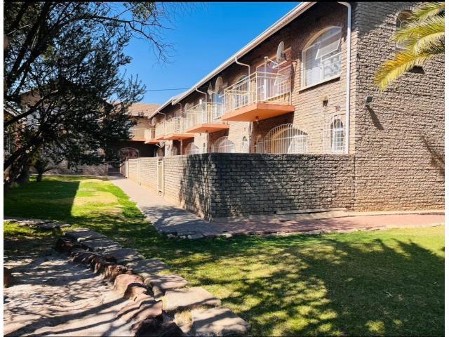 3 Bedroom Property for Sale in Florida Gauteng