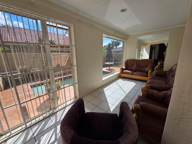 4 Bedroom Property for Sale in Eike Park Gauteng