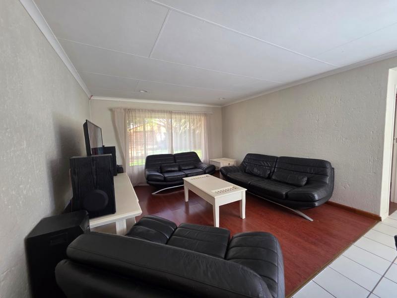 4 Bedroom Property for Sale in Eike Park Gauteng