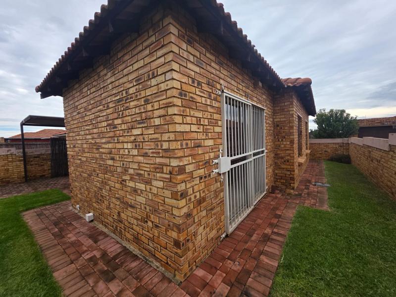 3 Bedroom Property for Sale in Greenhills Gauteng