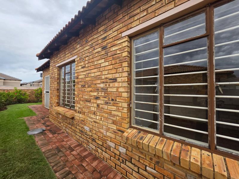 3 Bedroom Property for Sale in Greenhills Gauteng