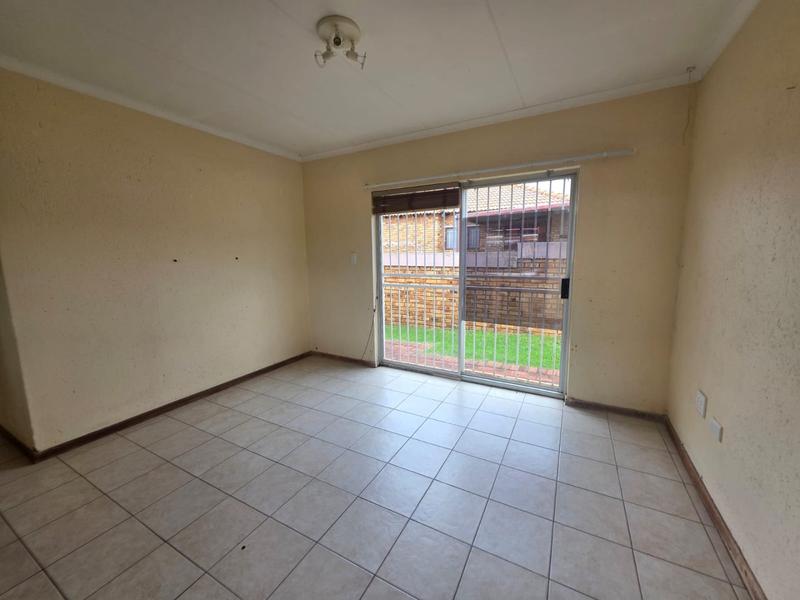 3 Bedroom Property for Sale in Greenhills Gauteng