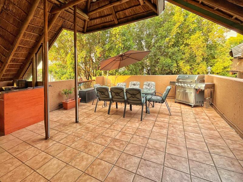 2 Bedroom Property for Sale in Douglasdale Gauteng