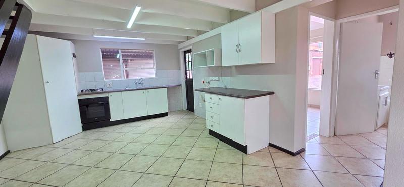 2 Bedroom Property for Sale in Weltevreden Park Gauteng