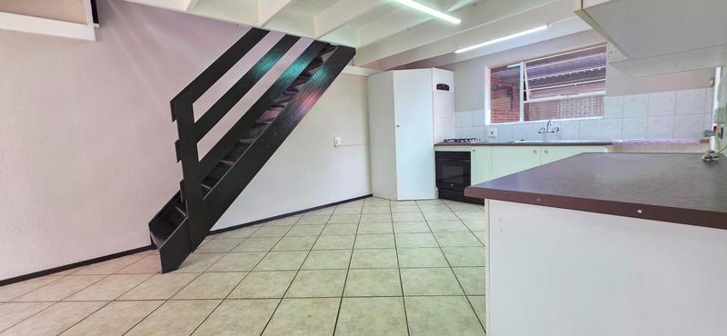 2 Bedroom Property for Sale in Weltevreden Park Gauteng