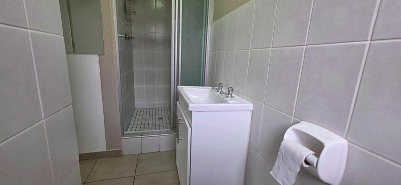 2 Bedroom Property for Sale in Weltevreden Park Gauteng