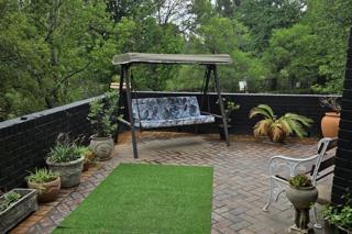 To Let 2 Bedroom Property for Rent in Bedfordview Gauteng