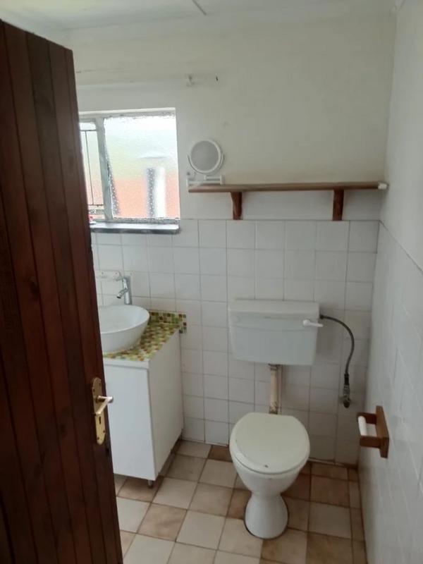 To Let 2 Bedroom Property for Rent in Lambton Gauteng