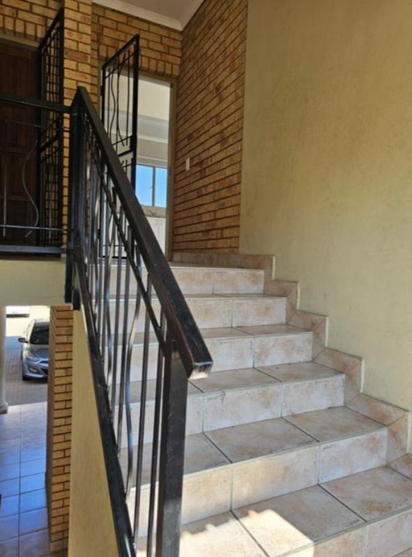 To Let 2 Bedroom Property for Rent in Randfontein Gauteng