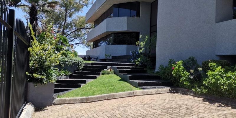To Let Commercial Property for Rent in Bedfordview Gauteng