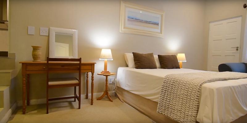 5 Bedroom Property for Sale in Rangeview Gauteng