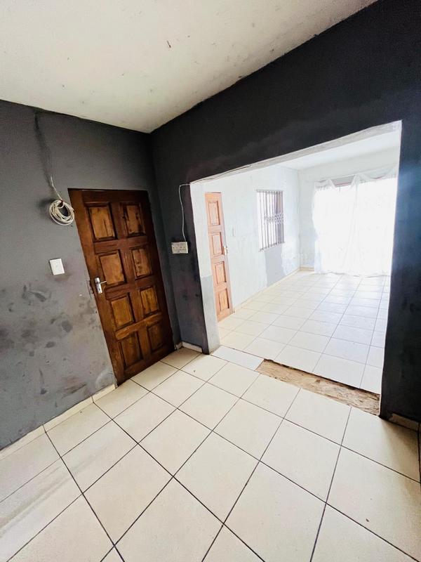 To Let 1 Bedroom Property for Rent in Protea Glen Gauteng