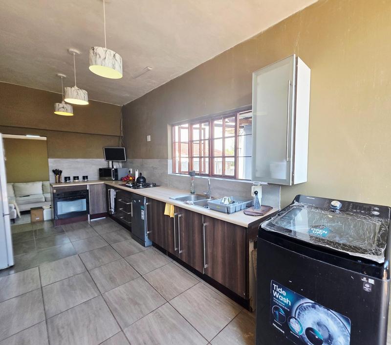 To Let 3 Bedroom Property for Rent in Gerdview Gauteng