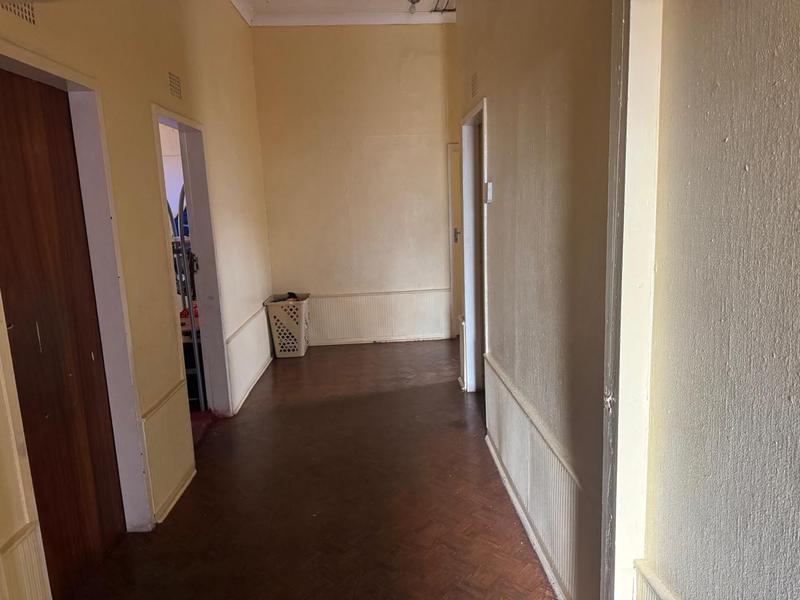 4 Bedroom Property for Sale in Rosettenville Gauteng