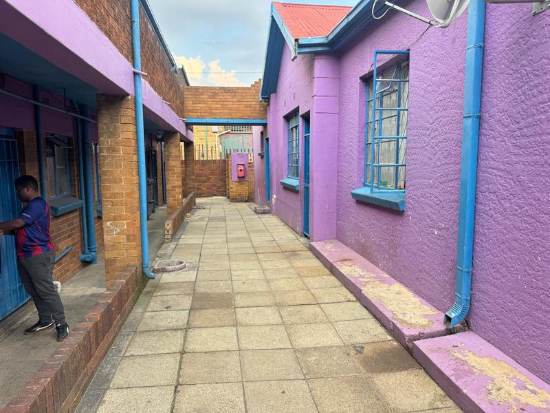 4 Bedroom Property for Sale in Rosettenville Gauteng