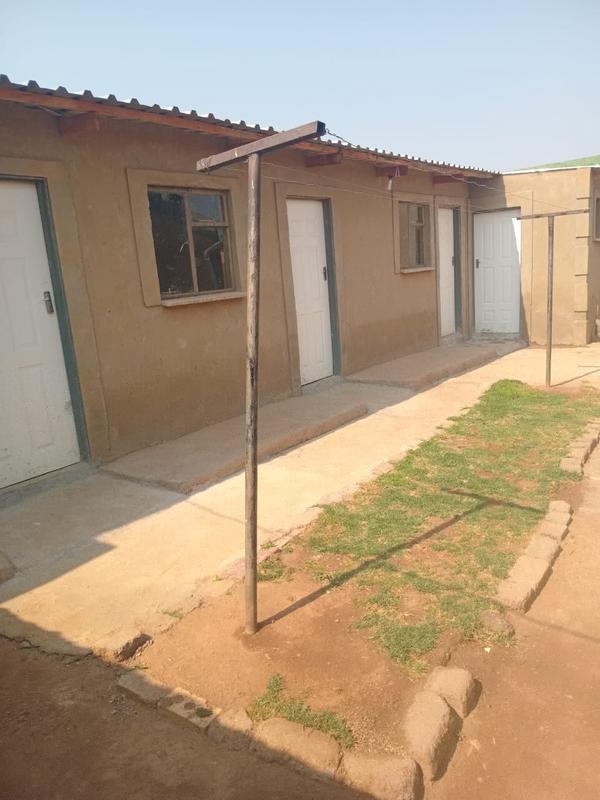 5 Bedroom Property for Sale in Kanana Park Gauteng