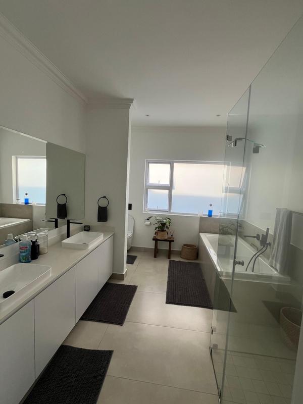 To Let 3 Bedroom Property for Rent in Bryanston Gauteng