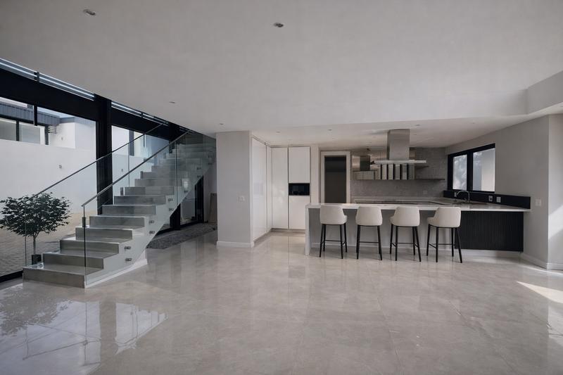 4 Bedroom Property for Sale in Houghton Gauteng