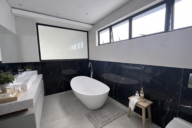 4 Bedroom Property for Sale in Houghton Gauteng