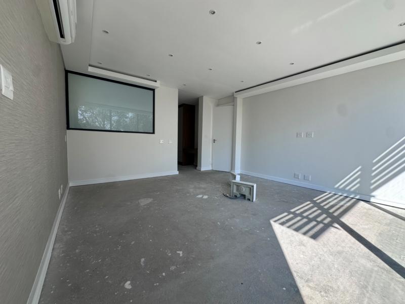 4 Bedroom Property for Sale in Houghton Gauteng