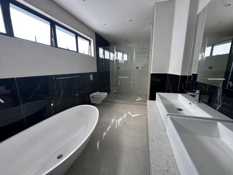 4 Bedroom Property for Sale in Houghton Gauteng