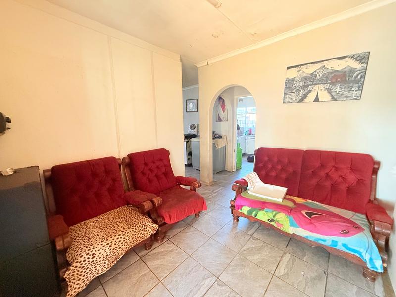 2 Bedroom Property for Sale in Vanderbijlpark Cw 6 Gauteng