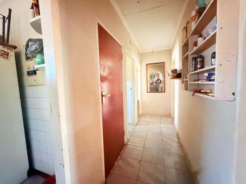 2 Bedroom Property for Sale in Vanderbijlpark Cw 6 Gauteng