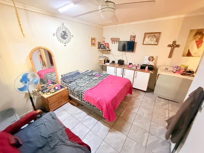 2 Bedroom Property for Sale in Vanderbijlpark Cw 6 Gauteng