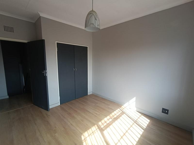 To Let 3 Bedroom Property for Rent in East Geduld Gauteng