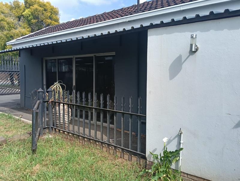 To Let 3 Bedroom Property for Rent in East Geduld Gauteng