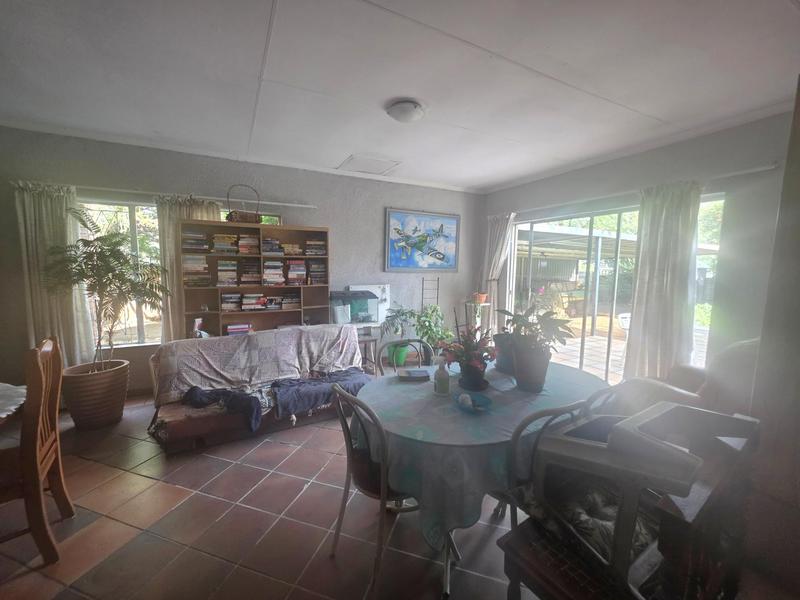 4 Bedroom Property for Sale in Klippoortje Gauteng