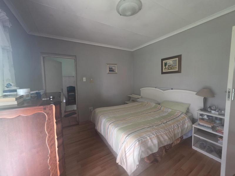 4 Bedroom Property for Sale in Klippoortje Gauteng