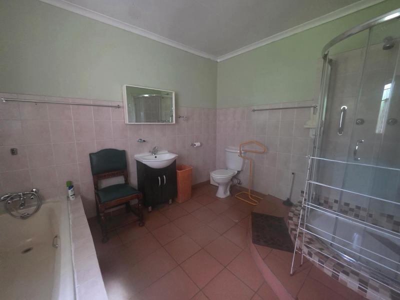 4 Bedroom Property for Sale in Klippoortje Gauteng