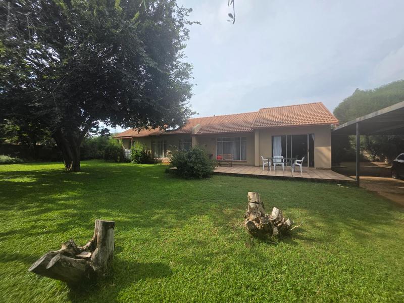 4 Bedroom Property for Sale in Klippoortje Gauteng