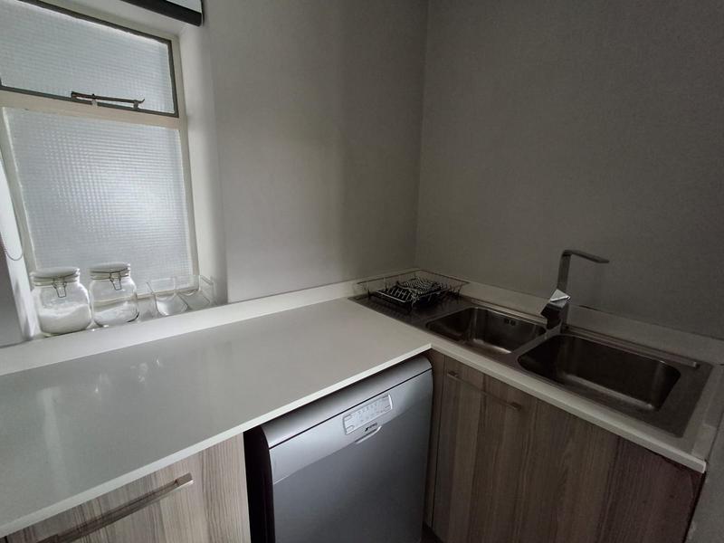 To Let 3 Bedroom Property for Rent in Oaklands Gauteng