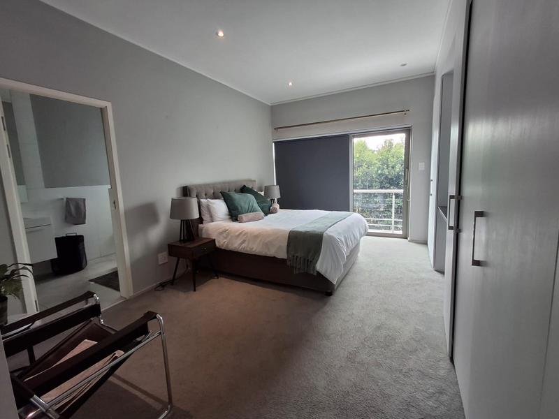 To Let 3 Bedroom Property for Rent in Oaklands Gauteng