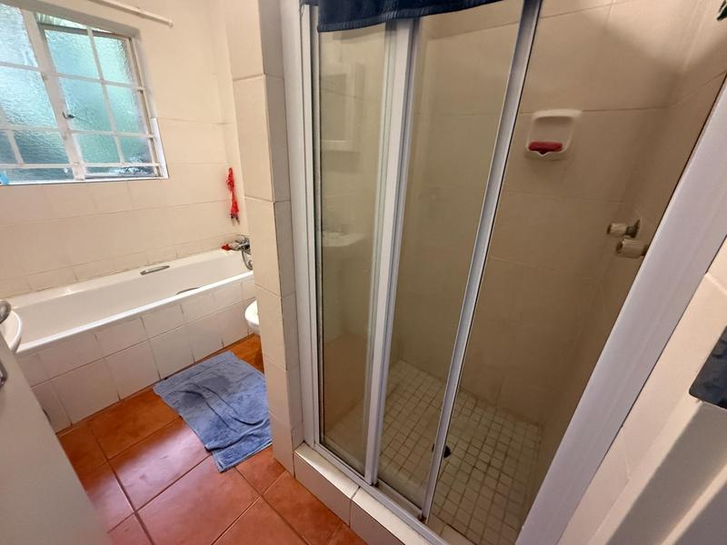 2 Bedroom Property for Sale in The Reeds Gauteng