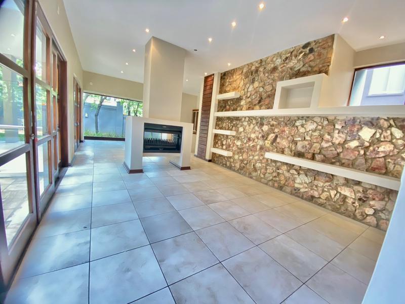To Let 6 Bedroom Property for Rent in Benmore Gardens Gauteng