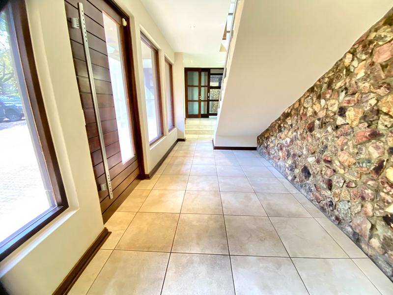 To Let 6 Bedroom Property for Rent in Benmore Gardens Gauteng