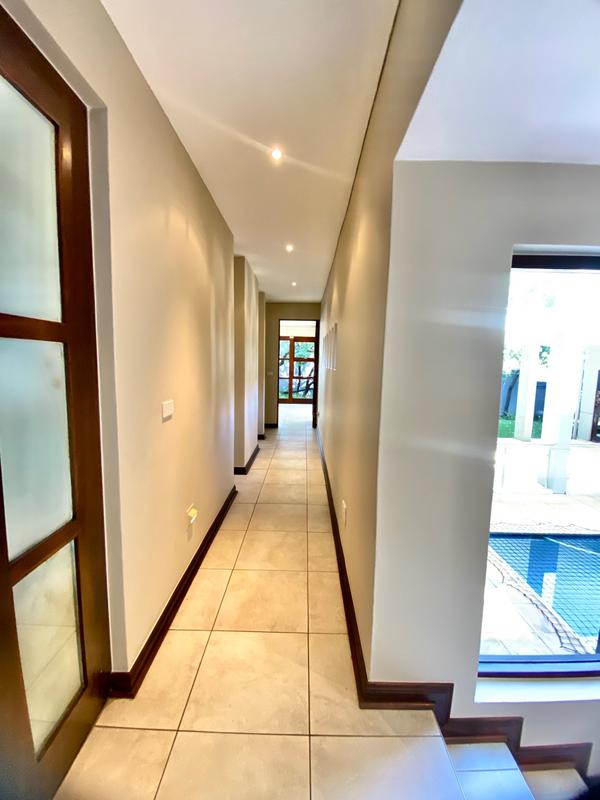 To Let 6 Bedroom Property for Rent in Benmore Gardens Gauteng
