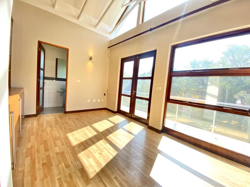 To Let 6 Bedroom Property for Rent in Benmore Gardens Gauteng