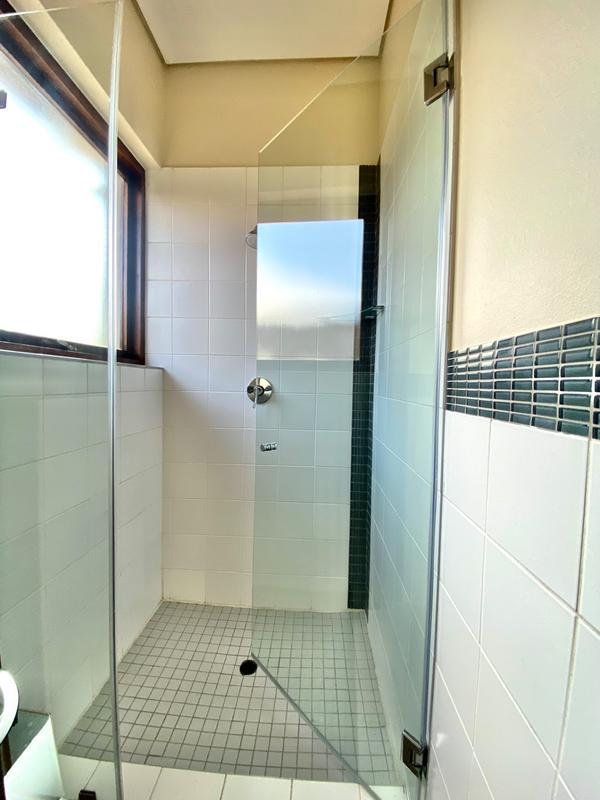 To Let 6 Bedroom Property for Rent in Benmore Gardens Gauteng