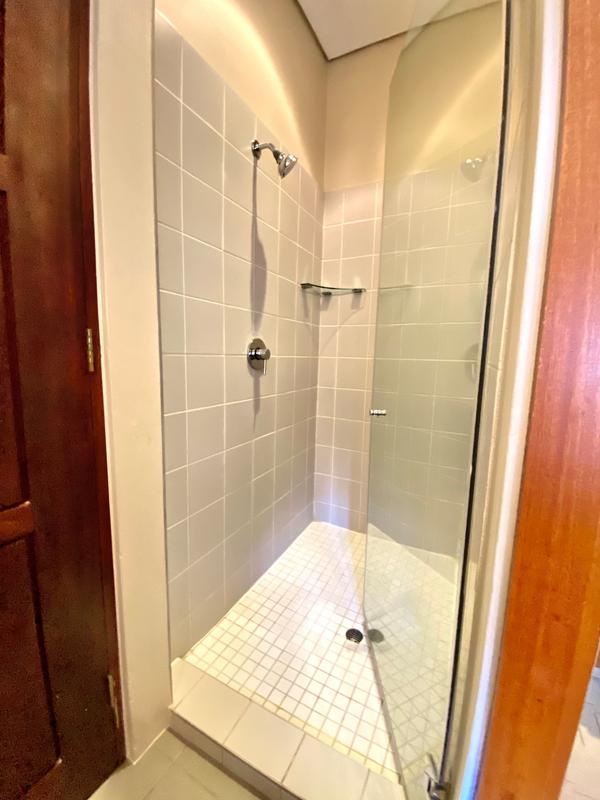 To Let 6 Bedroom Property for Rent in Benmore Gardens Gauteng