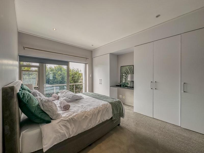 To Let 3 Bedroom Property for Rent in Oaklands Gauteng