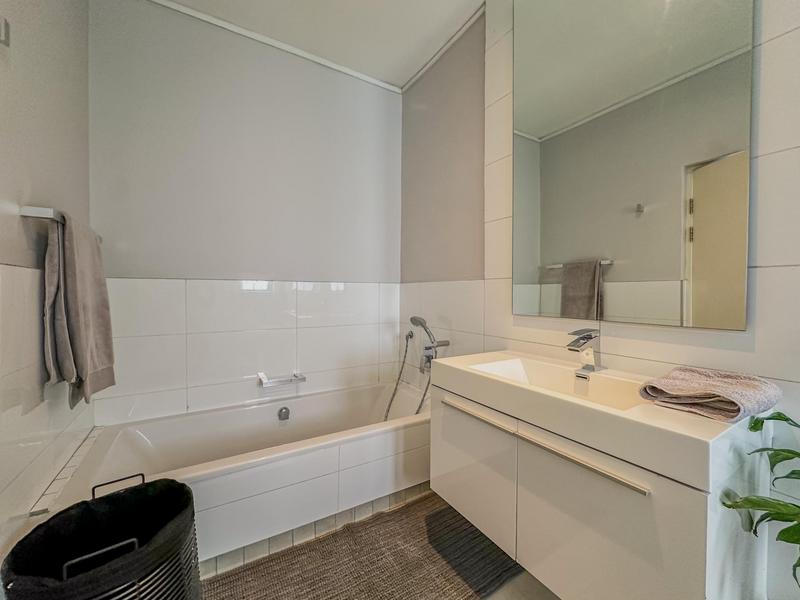 To Let 3 Bedroom Property for Rent in Oaklands Gauteng